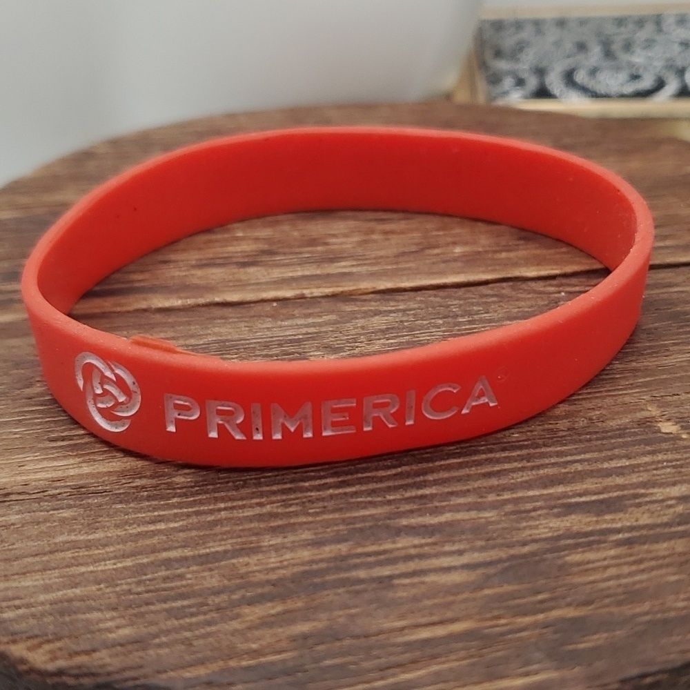 B0606 primerica silicone red‎ bracelet